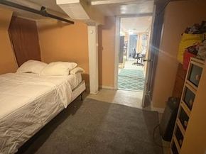 19144 113th Road, Saint Albans NY 11412