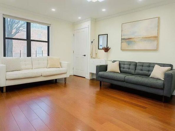 19636 67 Avenue 1, Fresh Meadows NY 11365