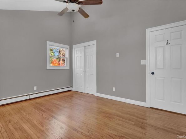 171 School Street, Oyster Bay NY 11771