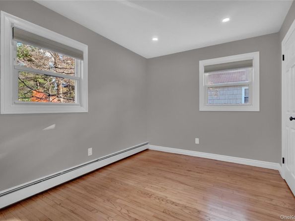 171 School Street, Oyster Bay NY 11771