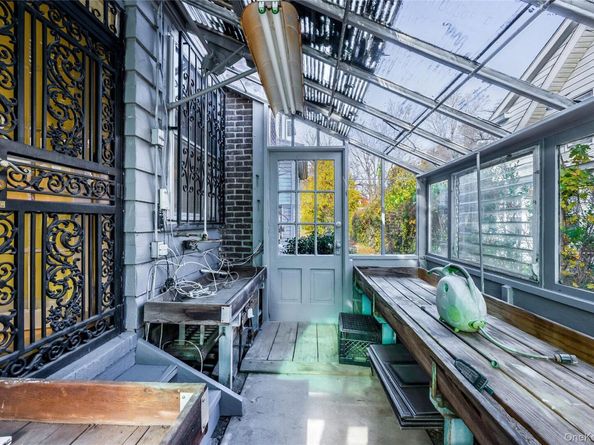 41 French Ridge, New Rochelle NY 10801