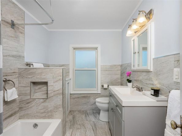 41 French Ridge, New Rochelle NY 10801