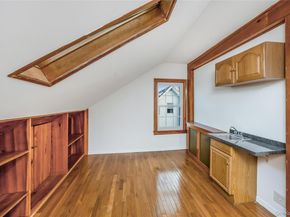 41 French Ridge, New Rochelle NY 10801