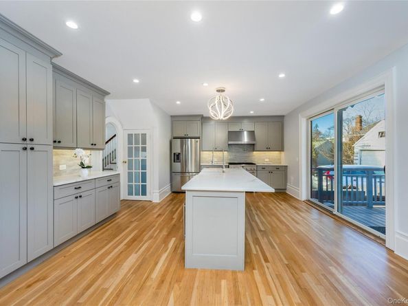 41 French Ridge, New Rochelle NY 10801