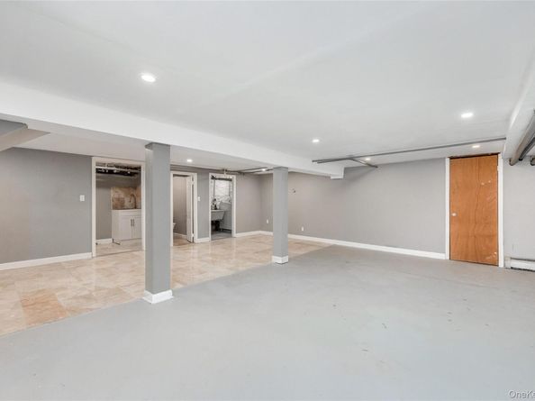 41 French Ridge, New Rochelle NY 10801