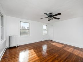 41 French Ridge, New Rochelle NY 10801