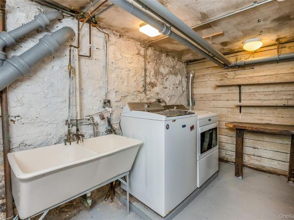 41 French Ridge, New Rochelle NY 10801