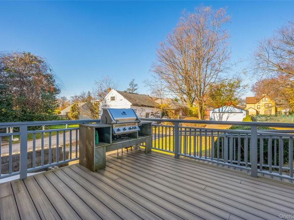 41 French Ridge, New Rochelle NY 10801