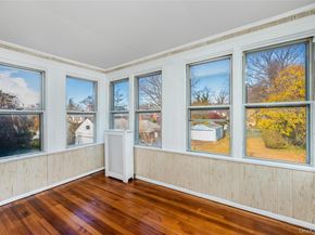 41 French Ridge, New Rochelle NY 10801