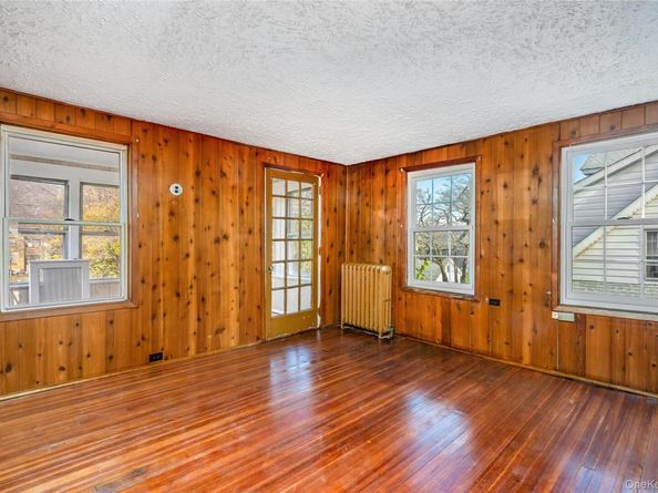 41 French Ridge, New Rochelle NY 10801