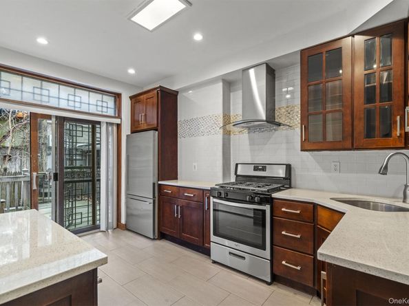 44 Decatur Street, Brooklyn NY 11216