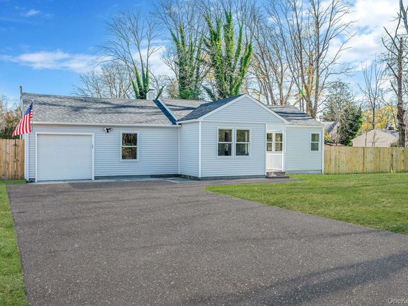 27 Lyman Road, East Patchogue NY 11772