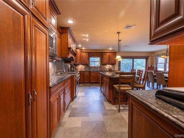 2119 Rosemont Street, North Bellmore NY 11710