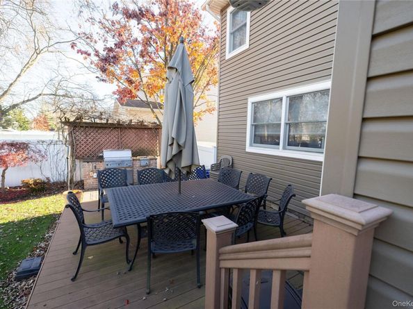 2119 Rosemont Street, North Bellmore NY 11710