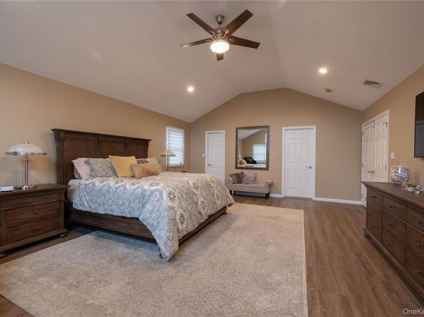 2119 Rosemont Street, North Bellmore NY 11710