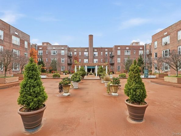 2 Overlook Road 3C3, White Plains NY 10605