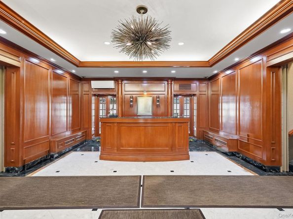 2 Overlook Road 3C3, White Plains NY 10605