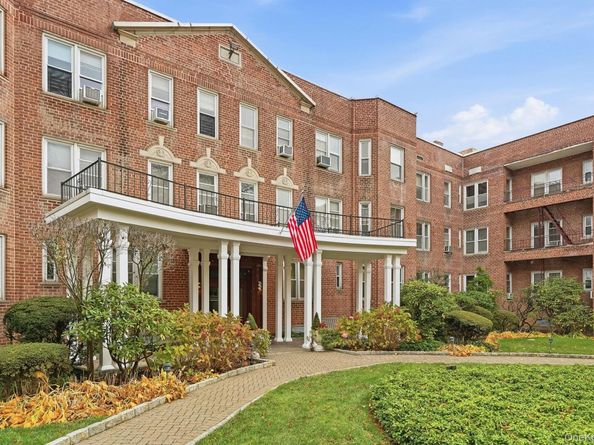 2 Overlook Road 3C3, White Plains NY 10605