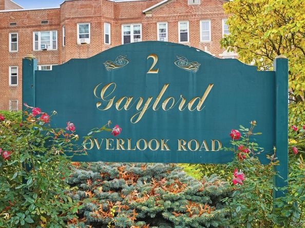 2 Overlook Road 3C3, White Plains NY 10605