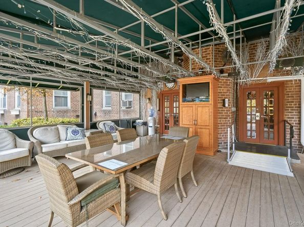 2 Overlook Road 3C3, White Plains NY 10605