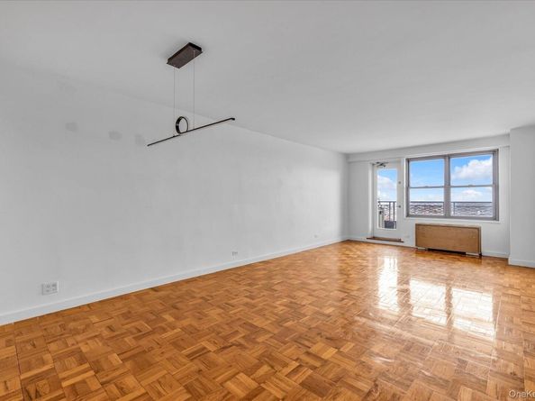 125-10 Queens Boulevard 2404, Kew Gardens NY 11415