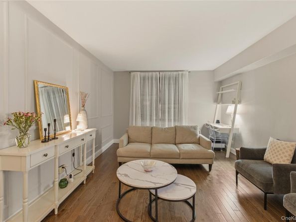 32-40 92nd Street B408, East Elmhurst NY 11369