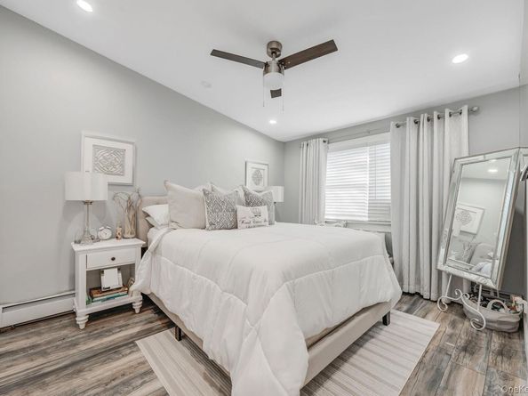 248 Arnold Avenue, West Babylon NY 11704