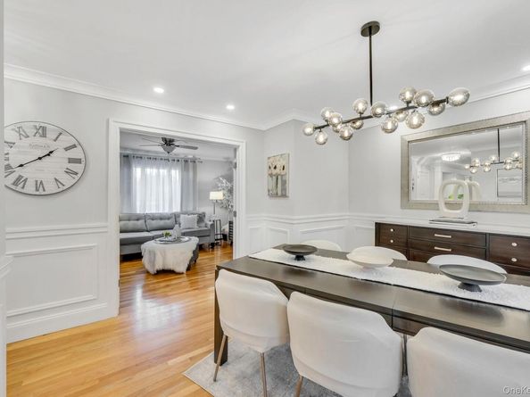 248 Arnold Avenue, West Babylon NY 11704