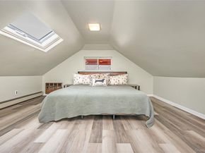 51 Castleton Court, Oceanside NY 11572