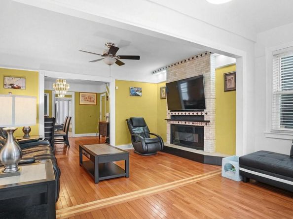 88-44 202nd Street, Hollis NY 11423