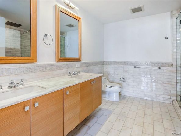 1 Renaissance Square 11G, White Plains NY 10601