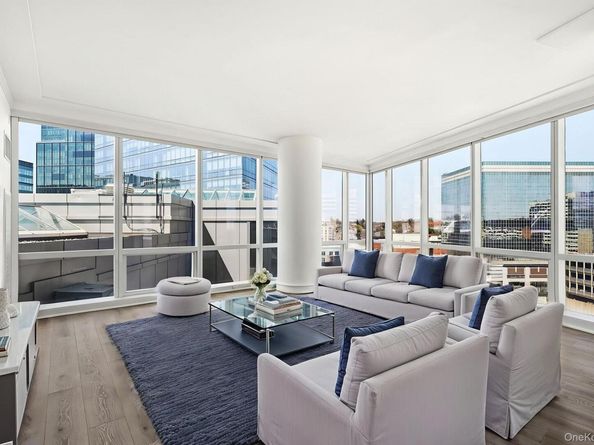 1 Renaissance Square 11G, White Plains NY 10601
