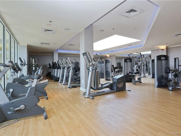 1 Renaissance Square 11G, White Plains NY 10601