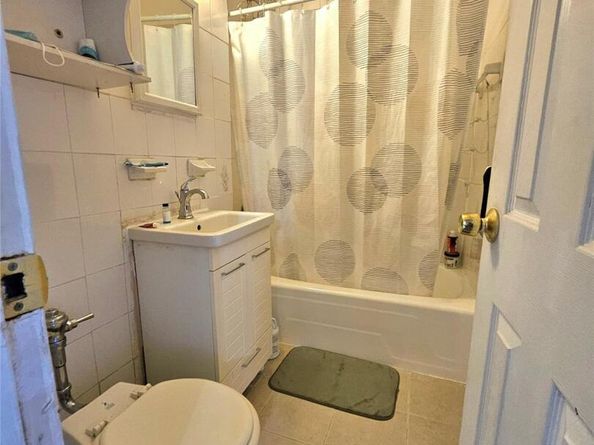 87-70 173 Street 6H, Jamaica NY 11432