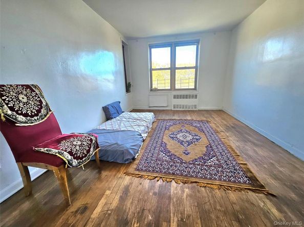 87-70 173 Street 6H, Jamaica NY 11432