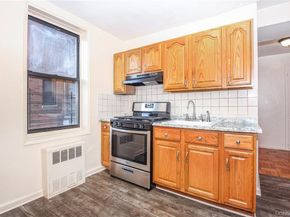 3531 Bronxwood Avenue 1G, Bronx NY 10469