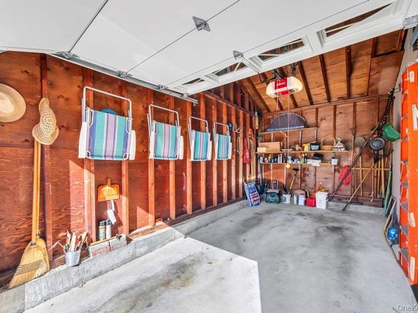 7 Montana Street, Hicksville NY 11801