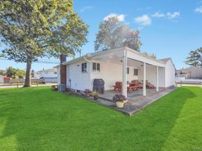 7 Montana Street, Hicksville NY 11801