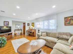 7 Montana Street, Hicksville NY 11801