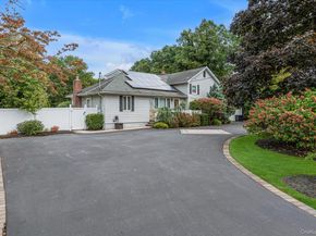 93 Gibbs Pond Road, Nesconset NY 11767