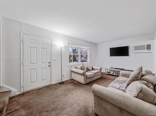 11 Dianne Avenue, Centereach NY 11720