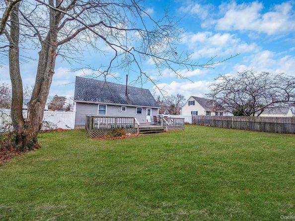 11 Dianne Avenue, Centereach NY 11720