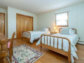 8 Cambridge, Glen Cove NY 11542
