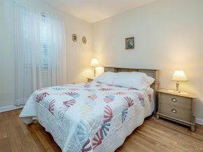 8 Cambridge, Glen Cove NY 11542