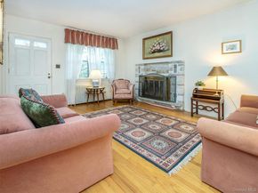 8 Cambridge, Glen Cove NY 11542