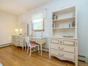 8 Cambridge, Glen Cove NY 11542