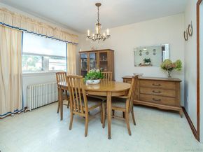 8 Cambridge, Glen Cove NY 11542