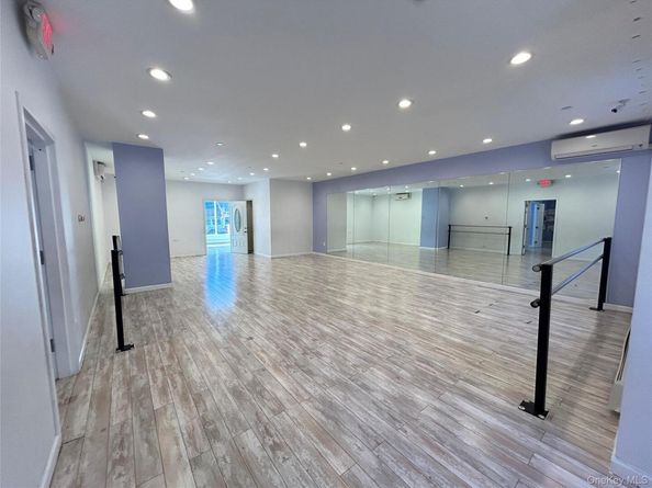 64-73 Austin Street M1 & M2, Rego Park NY 11374