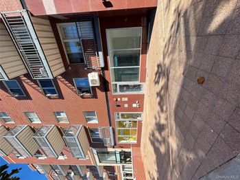 64-73 Austin Street