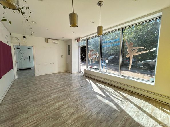 64-73 Austin Street M1 & M2, Rego Park NY 11374